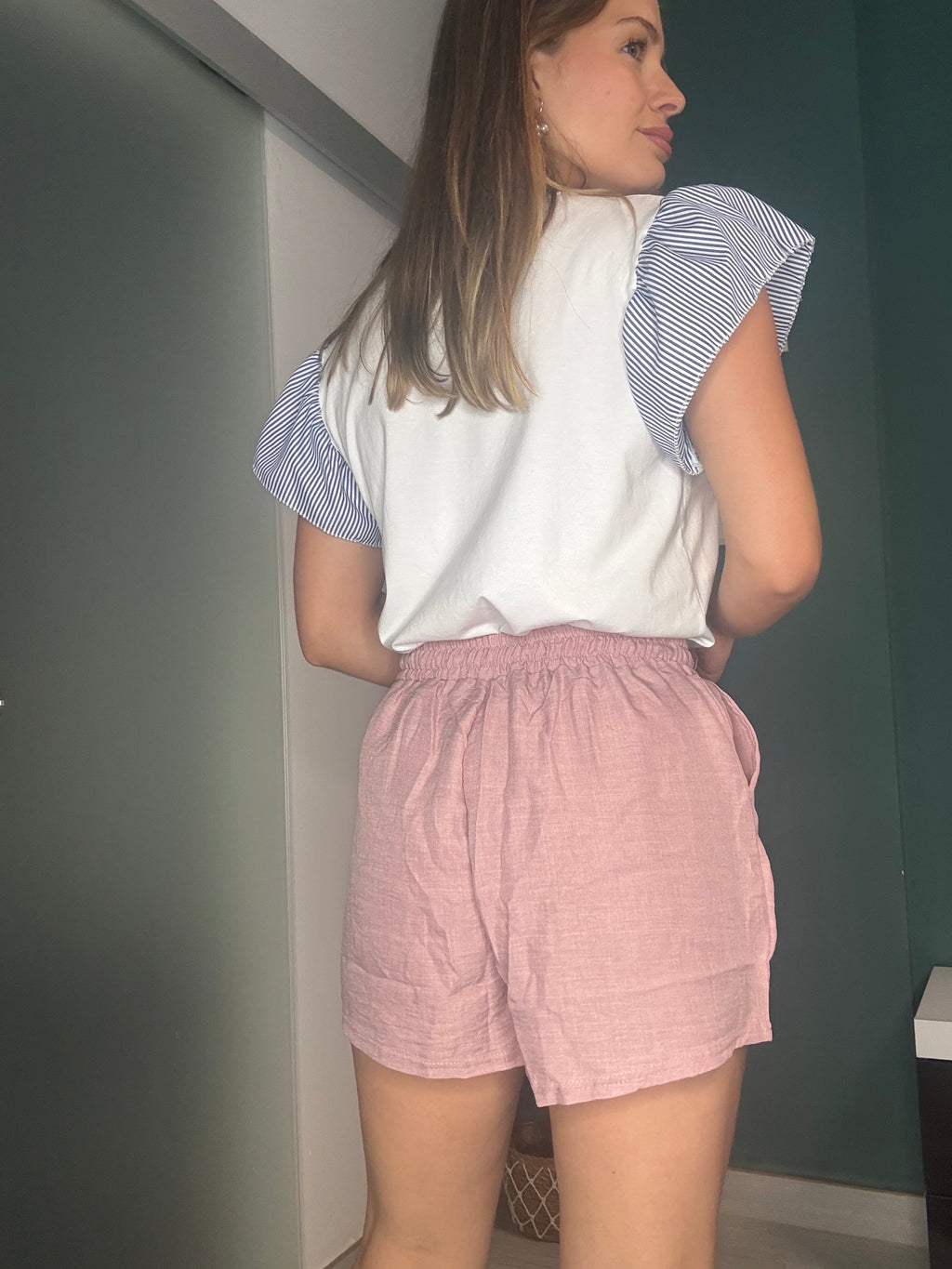Short pilar